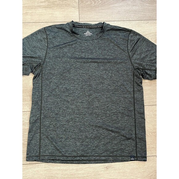 PrAna Shirt Mens Large Black Grey Short Sleeve Breathe Outdoors Lightweight - Picture 1 of 6